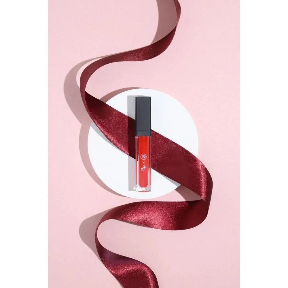 REALHER Long-Lasting Lip Gloss Kit 6 Piece Set Nudes Pinks Reds New in Box